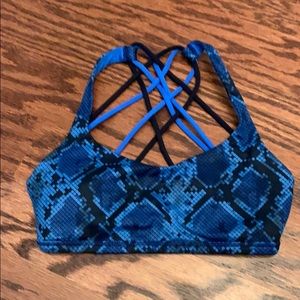 Lulu Free to be wild sport bra